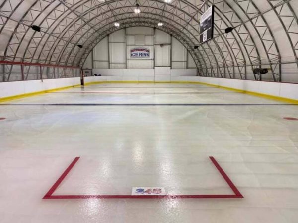 Хоккейная арена