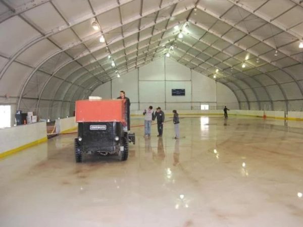 Хоккейная арена