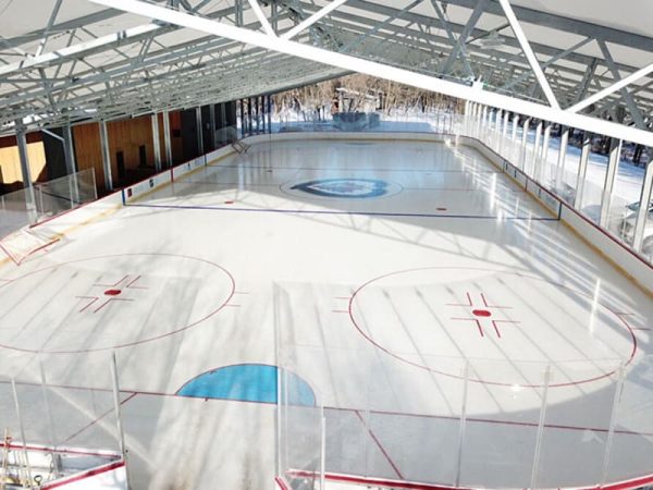 Хоккейная арена